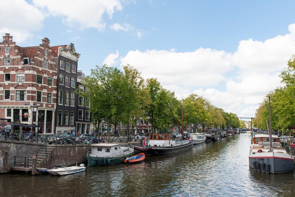 Apartments Grote Bickersstraat Amsterdam Exterior photo